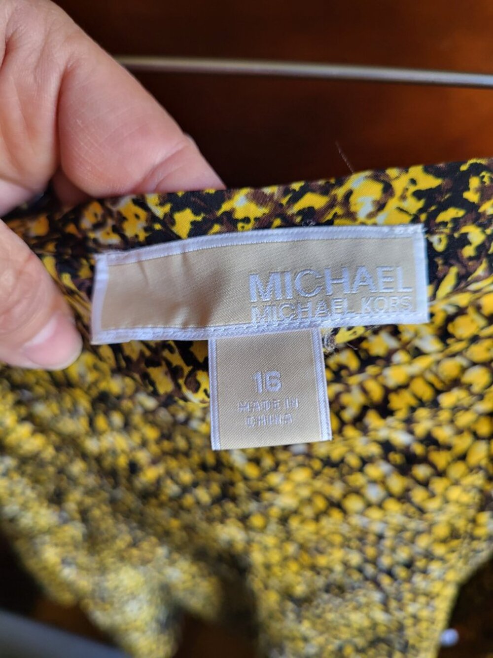 Michael Kors Polyester tulip flare skirt Size 16 - Picture 4 of 9